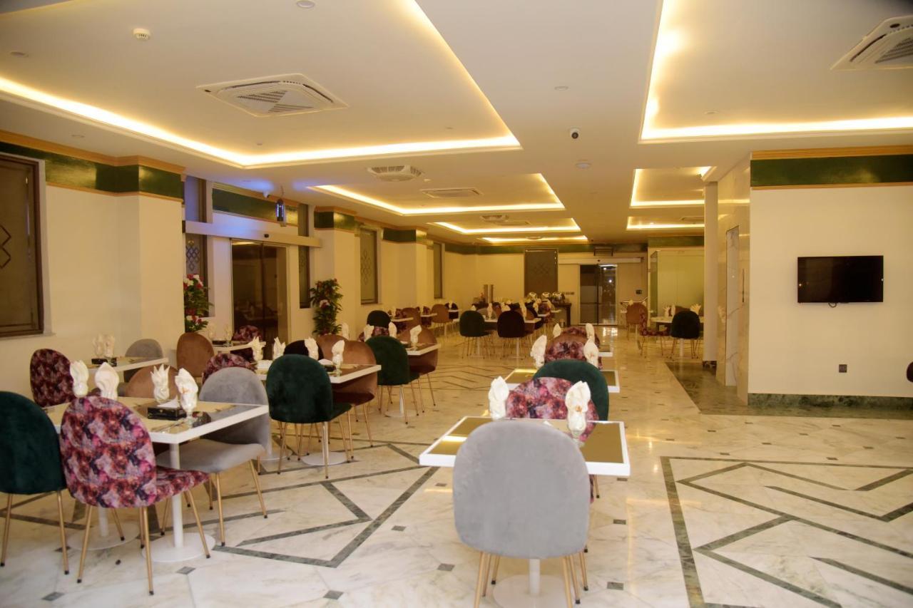 The Rich Hotel & Apartments Lahore Ngoại thất bức ảnh